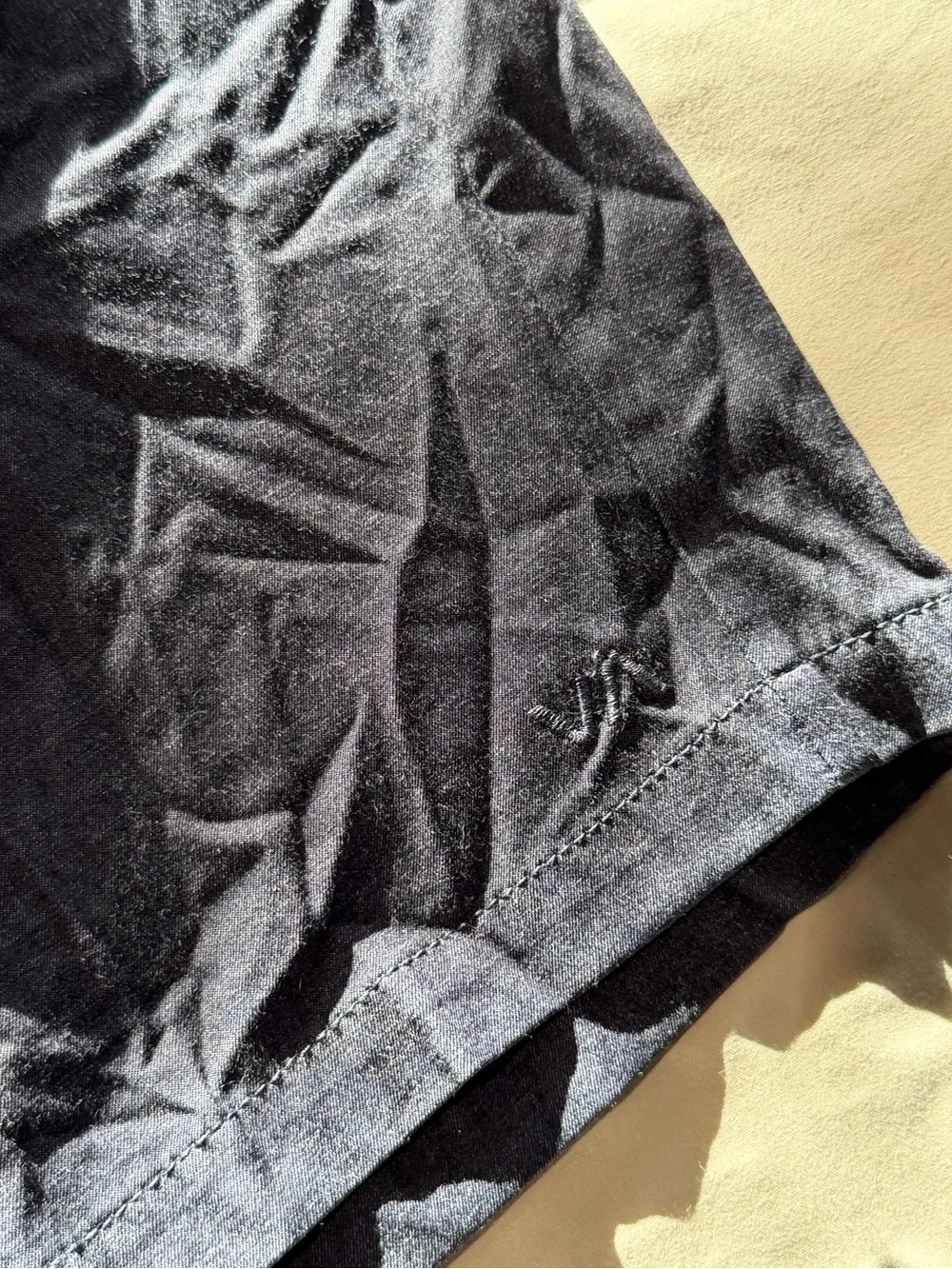 Men's RVCA Shorts - Picture 2 of 4